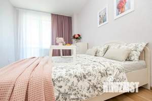 1-к квартира, посуточно, 47м2, 9/25 этаж