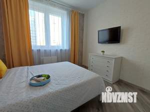 2-к квартира, посуточно, 56м2, 6/17 этаж