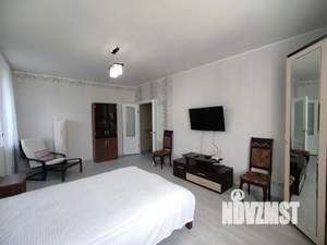 4-к квартира, посуточно, 120м2, 2/6 этаж