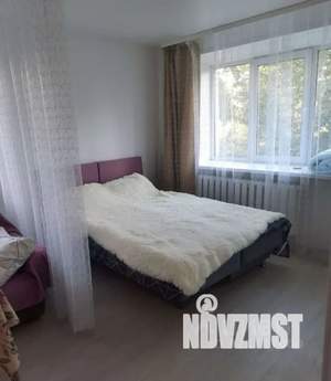 1-к квартира, посуточно, 32м2, 3/5 этаж