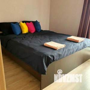 1-к квартира, посуточно, 42м2, 1/1 этаж