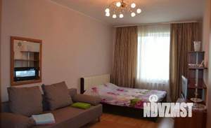 1-к квартира, посуточно, 42м2, 1/1 этаж