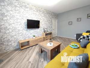 1-к квартира, посуточно, 56м2, 1/1 этаж