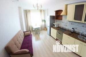 2-к квартира, посуточно, 53м2, 11/25 этаж