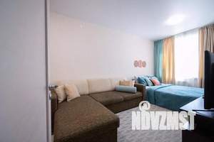 1-к квартира, посуточно, 43м2, 7/25 этаж