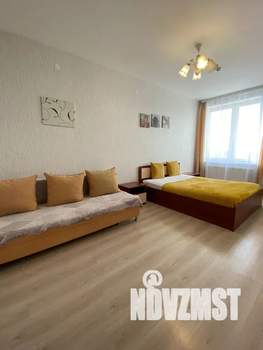 1-к квартира, посуточно, 45м2, 18/23 этаж