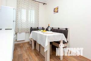 1-к квартира, посуточно, 41м2, 9/16 этаж