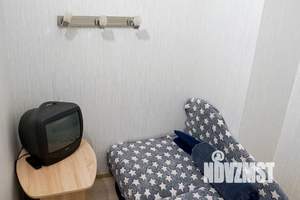 1-к квартира, посуточно, 48м2, 7/25 этаж