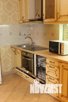 3-к квартира, посуточно, 70м2, 1/1 этаж