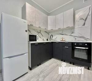 1-к квартира, посуточно, 35м2, 8/10 этаж