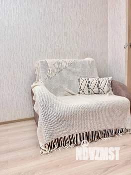 Студия квартира, посуточно, 48м2, 18/25 этаж