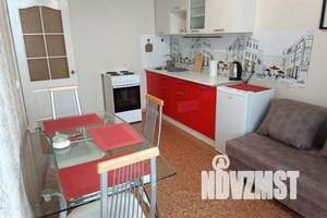 1-к квартира, посуточно, 45м2, 4/25 этаж