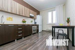 2-к квартира, посуточно, 65м2, 14/25 этаж