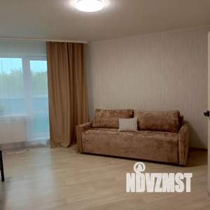 2-к квартира, посуточно, 60м2, 4/17 этаж