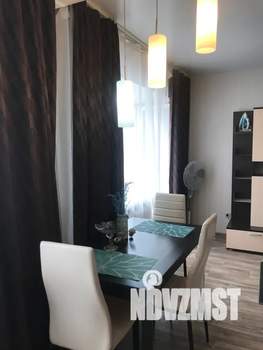 Студия квартира, посуточно, 34м2, 3/5 этаж