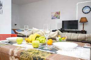 Студия квартира, посуточно, 35м2, 6/9 этаж