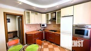 1-к квартира, посуточно, 44м2, 1/1 этаж