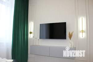 1-к квартира, посуточно, 43м2, 21/24 этаж