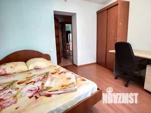 3-к квартира, посуточно, 77м2, 2/10 этаж