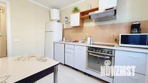 1-к квартира, посуточно, 36м2, 6/9 этаж