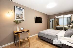 1-к квартира, посуточно, 43м2, 21/25 этаж