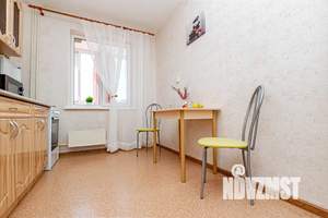 1-к квартира, посуточно, 43м2, 6/9 этаж