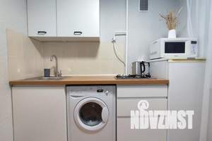 1-к квартира, посуточно, 35м2, 3/9 этаж