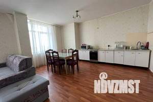 3-к квартира, посуточно, 85м2, 15/17 этаж