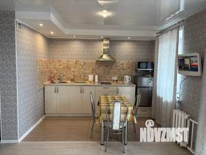 1-к квартира, посуточно, 49м2, 13/17 этаж