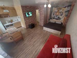 Студия квартира, посуточно, 36м2, 2/5 этаж