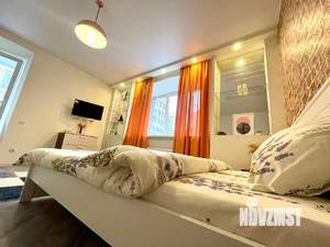 1-к квартира, посуточно, 40м2, 2/17 этаж