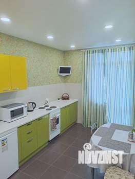 1-к квартира, посуточно, 56м2, 12/25 этаж