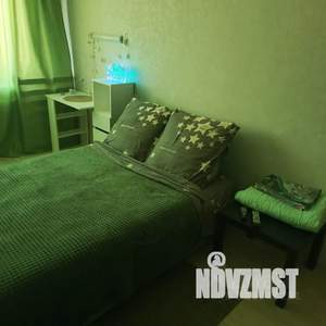 2-к квартира, посуточно, 38м2, 4/4 этаж
