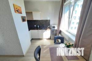 1-к квартира, посуточно, 40м2, 15/25 этаж