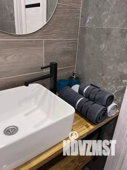 Студия квартира, посуточно, 32м2, 5/5 этаж