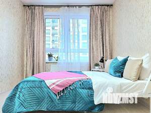 1-к квартира, посуточно, 52м2, 2/6 этаж