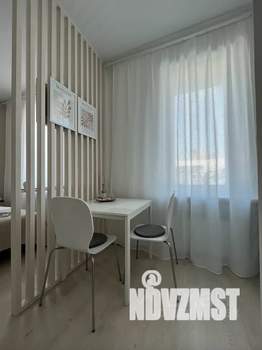 Студия квартира, посуточно, 25м2, 1/5 этаж