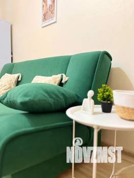 1-к квартира, посуточно, 45м2, 3/25 этаж