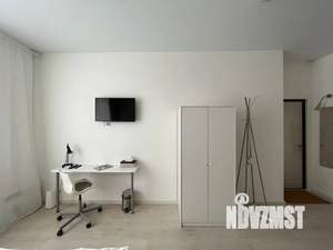 Студия квартира, посуточно, 27м2, 1/5 этаж