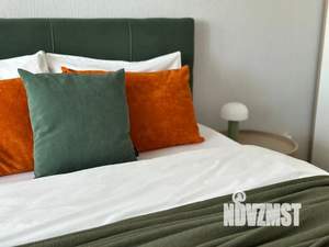 1-к квартира, посуточно, 42м2, 2/25 этаж