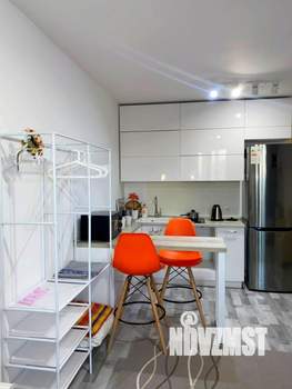 Студия квартира, посуточно, 28м2, 15/25 этаж