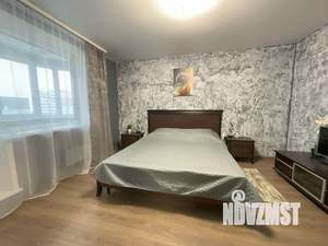 1-к квартира, посуточно, 35м2, 1/1 этаж