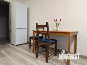 1-к квартира, посуточно, 42м2, 4/9 этаж