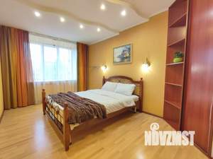 2-к квартира, посуточно, 54м2, 1/1 этаж