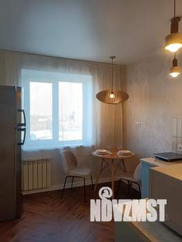 1-к квартира, посуточно, 34м2, 10/10 этаж