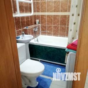 Студия квартира, посуточно, 32м2, 3/5 этаж