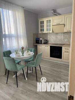 1-к квартира, посуточно, 39м2, 3/10 этаж