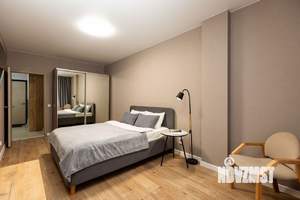 1-к квартира, посуточно, 43м2, 21/25 этаж