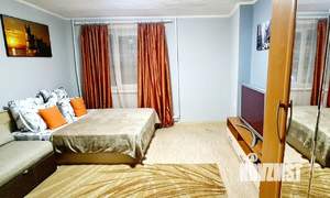 1-к квартира, посуточно, 39м2, 3/10 этаж