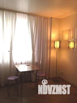 Студия квартира, посуточно, 50м2, 2/25 этаж